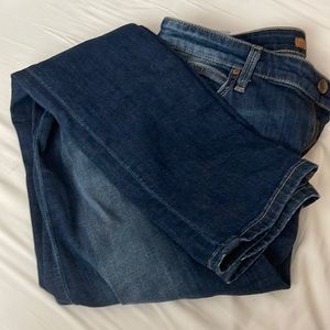 Joe’s Jeans Women’s size W 31 Style Lind excellent condition fit mid rise skinny